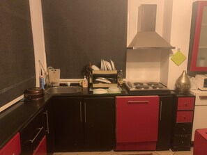 Frigorifero, microonde, forno