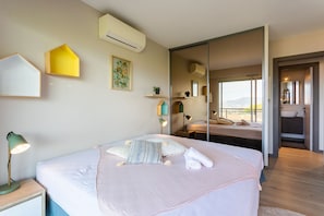 2 bedrooms, iron/ironing board, free WiFi, bed sheets
