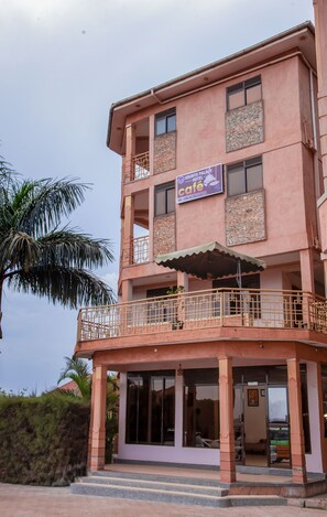 Exterior detail - UBUNTU PALANCE HOTEL BY RUNATI (Kampala)