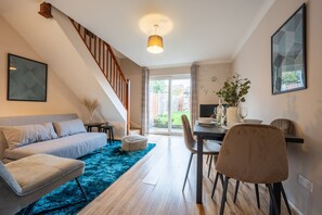 City House | Living area - Summer Close by Tŷ SA (Bristol)