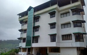 Façana frontal de l'allotjament