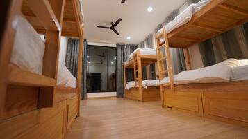 Shared Dormitory, Mixed Dorm | Premium bedding, memory-foam beds, free WiFi, bed sheets