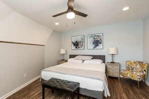 4 bedrooms, desk, iron/ironing board, free WiFi