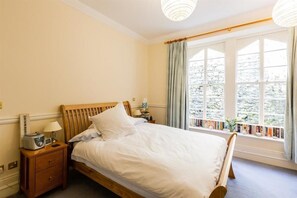 3 soverom, strykejern/-brett og wi-fi (inkludert)