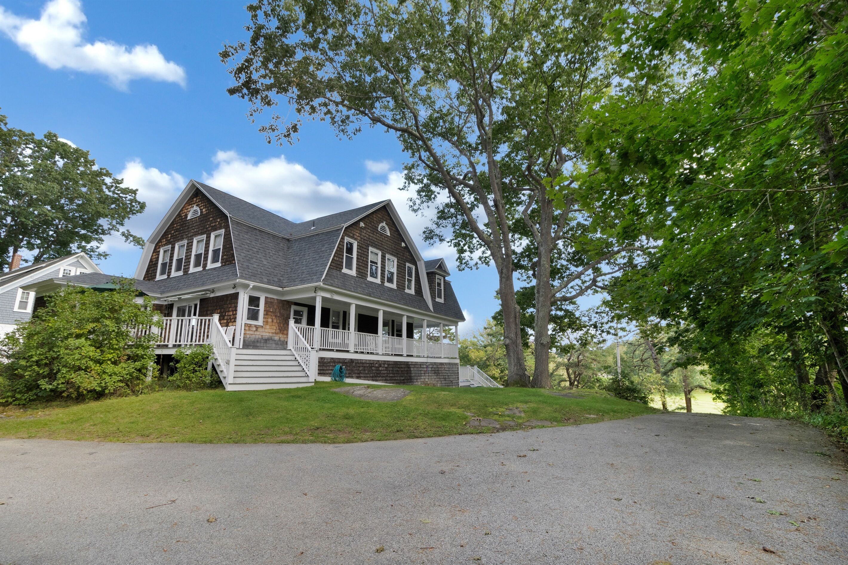 Golf Course views-walk to beach/KBIA!