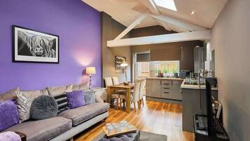 TV, DVD player, books, offices