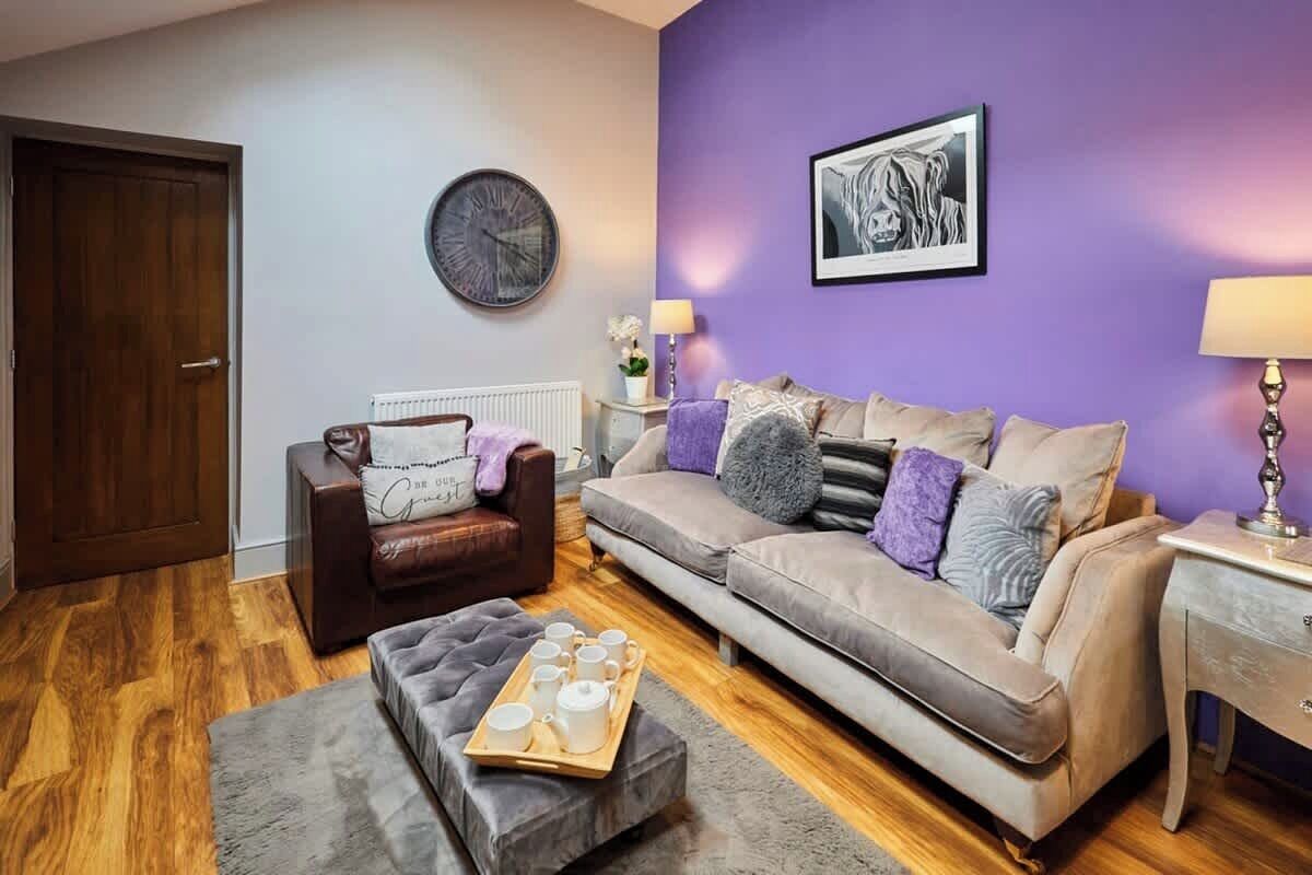 TV, DVD player, books, offices