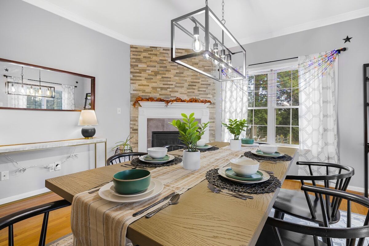Charming Rustic Retreat