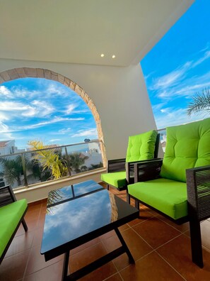 Deluxe Apartment, 2 Bedrooms, Sea View | Terrace/patio - DAR MRAHA APPART HOTEL (Al Bahraoyine)