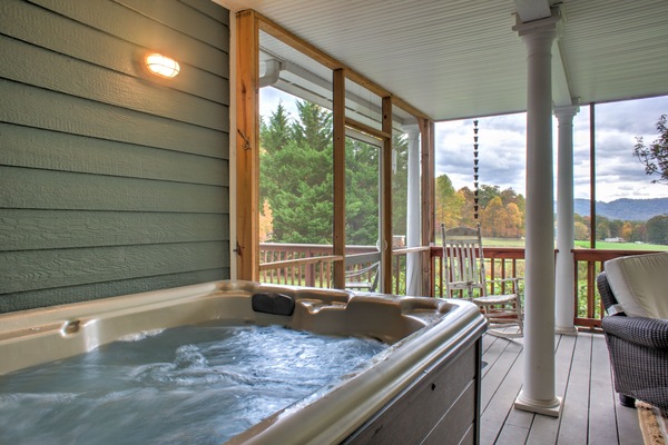 Indoor spa tub