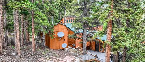 House, 3 Bedrooms | Exterior