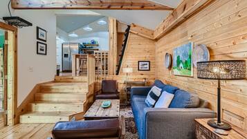 Nhà, 3 phòng ngủ | Khu phòng khách