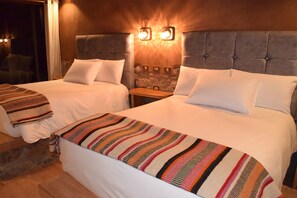 Premium-Doppel- oder -Zweibettzimmer