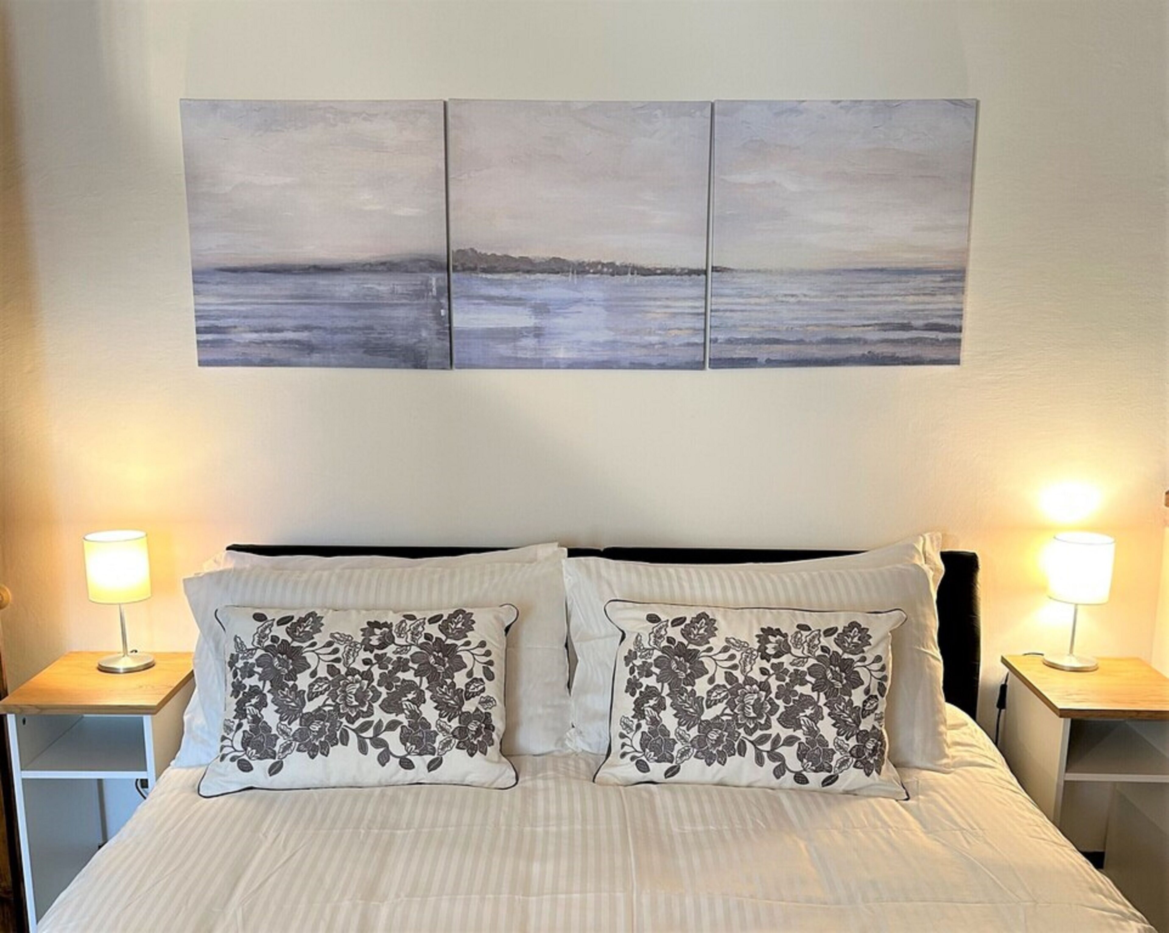 1 室のベッドルーム、アイロン / アイロン台、旅行用ベビーベッド、WiFi (無料)