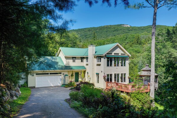 Charming Thornton Escape W/ Sauna + Gazebo! - Campton, NH