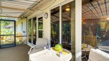 Rumah (2 Bedrooms) | Interior