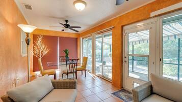 Rumah (2 Bedrooms) | Interior