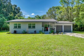 House (3 Bedrooms) | Interior - Single-story Ocala Home w/ Porch - Near Wec! (Ocala)
