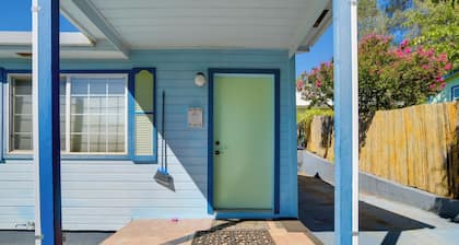 Fenced Yard & Grill: Orville Cottage Near Trails!