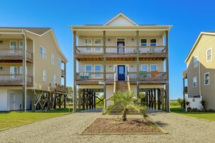 House (4 Bedrooms) | Front of property