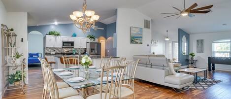 House (3 Bedrooms) | Interior