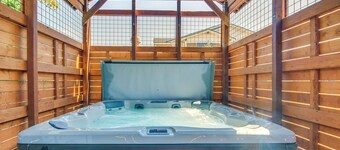 Elevated Fraser Condo w/ Mountain View & Amenities