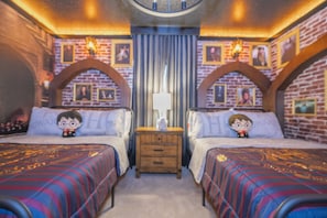 10 bedrooms, travel crib, WiFi, bed sheets