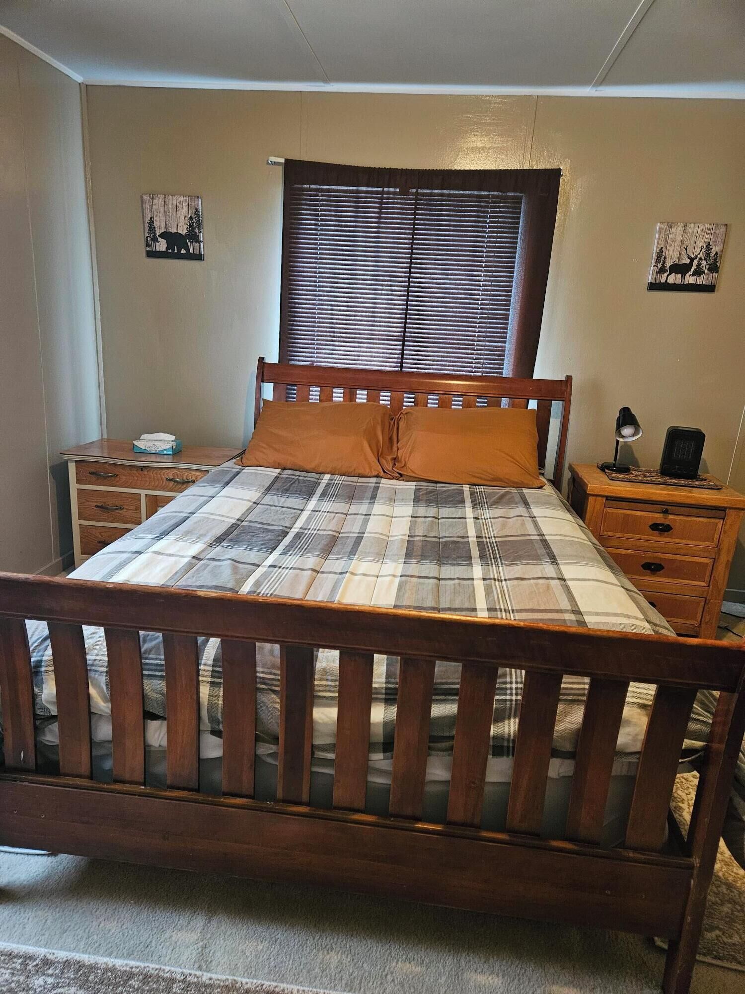 3 bedrooms, WiFi, bed sheets