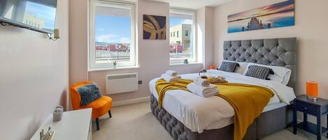 1 chambre, fer et planche à repasser, lit parapluie, accès Internet