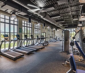 Fitness facility - New Pool Townhouse near Disney with Free Solara Water park! (Kissimmee)