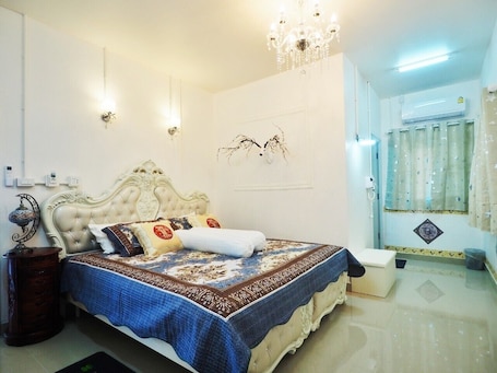 华丽套房 | 高档床上用品、泰普尔床垫、免费 WiFi