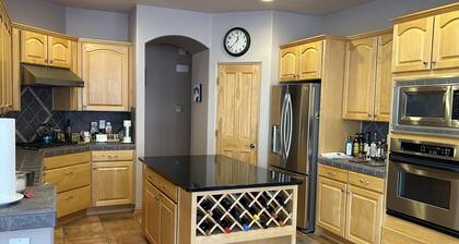 Custom Home with Stunning Views of Sandia Peak; 12 miles to Balloon Fiesta Park