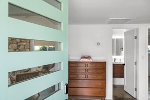 Interior - Kalima Sky - Golf Cart, Pool/Spa, Gym, Corner Lot (La Quinta)