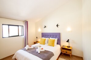 2 bedrooms, iron/ironing board, free WiFi, bed sheets - Cozy villa with heatable pool (Albufeira)