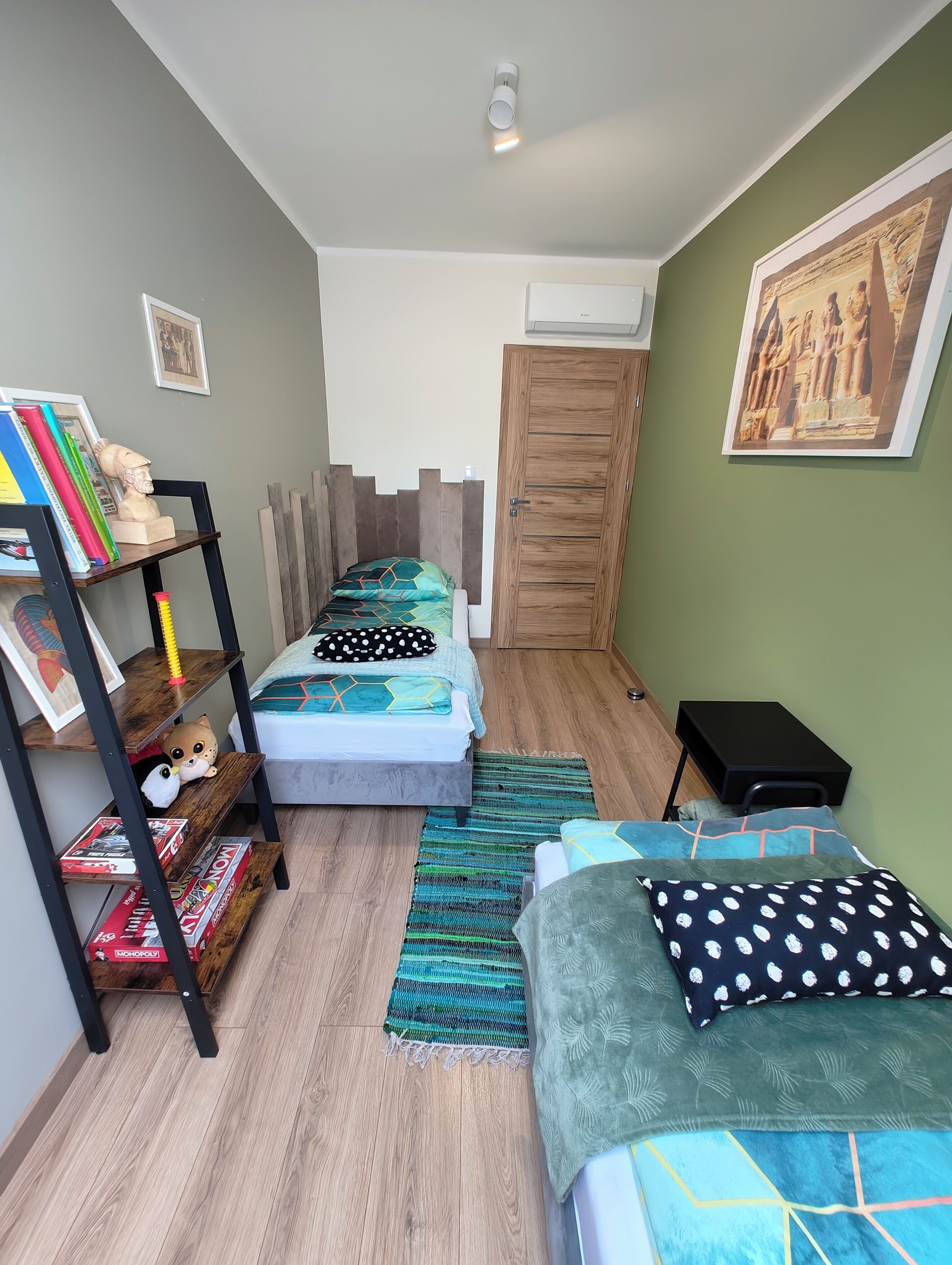 4 Schlafzimmer, Bügeleisen/Bügelbrett, kostenloses WLAN, Bettwäsche