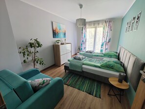 4 soverom, strykejern/-brett, wi-fi (inkludert) og sengetøy