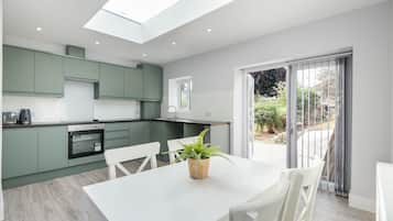 Fridge, microwave, oven, toaster