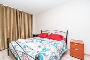 2 bedrooms, iron/ironing board, free WiFi, bed sheets - Vahinerii Cosy Apartment in Papeete (Papeete)