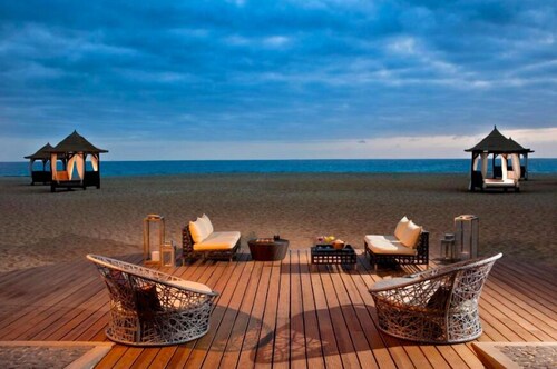 VILLA TORTUGA BEACH RESORT