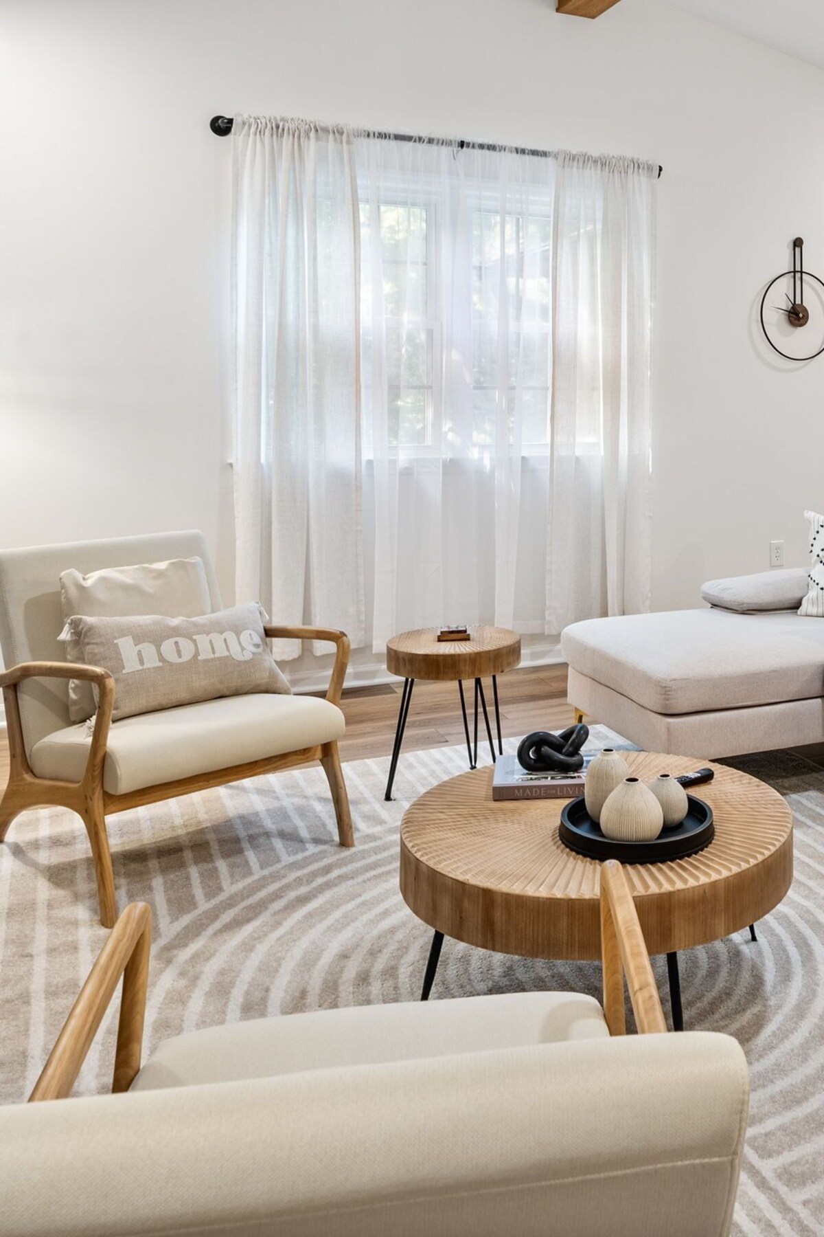 Exclusive Retreat in Greenville Close to Woodruff Rd, Pelham Rd, and Downtown