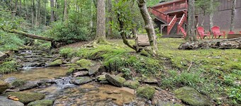 Creekside Hideaway: Private, No-Steps to enter  – Golf & Clubhouse Closeby