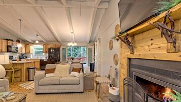 Télévision, cheminée