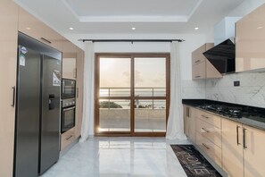 Private kitchen - Sweet Treasures- a sanctuary of tranquility and indulgence. (Mombasa)