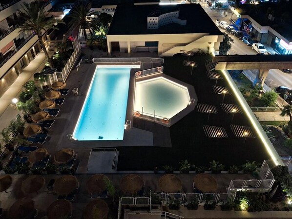 Pool - Modern Apartment in La Nogalera. (Torremolinos)