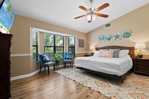 4 Schlafzimmer, Schreibtisch, Bügeleisen/Bügelbrett, kostenloses WLAN