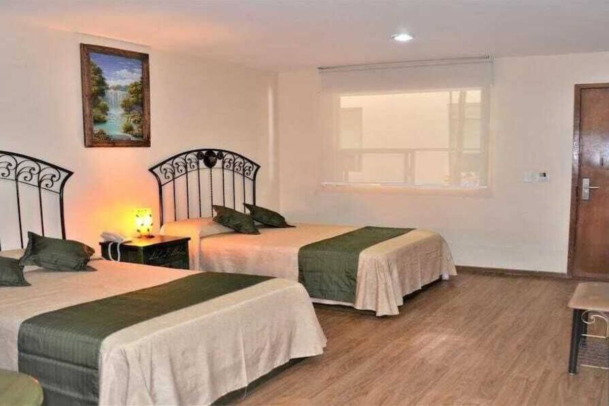 Comfort Double Room Single Use | Free WiFi, bed sheets