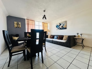 Junior Suite | Living area