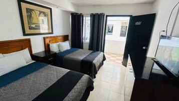 ์คํ ๋ค๋๋ฃธ, ๋๋ธ์นจ๋ 2๊ฐ | ๋ฌด๋ฃ WiFi, ์นจ๋ ์ํธ