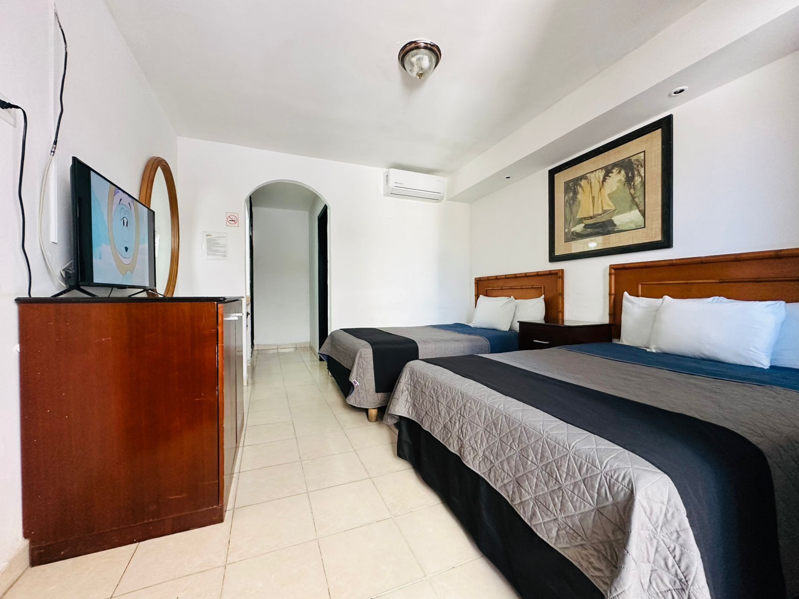 Standard Room, 2 Double Beds | Free WiFi, bed sheets