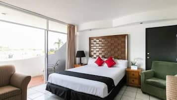 Junior-huone, 1 parisänky | Ilmainen Wi-Fi, vuodevaatteet